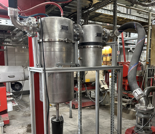 Protecting Vacuum Pumps in Plastic Extrusion:  Why Multi-Stage Filtration at the Barrel Vent Isn’t Optional